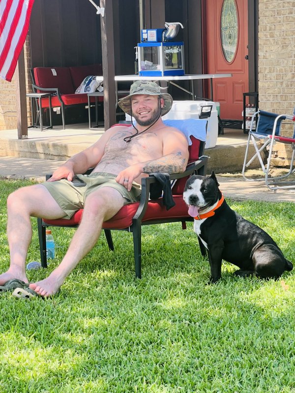 Safe Pit Bull in Ozark, AR